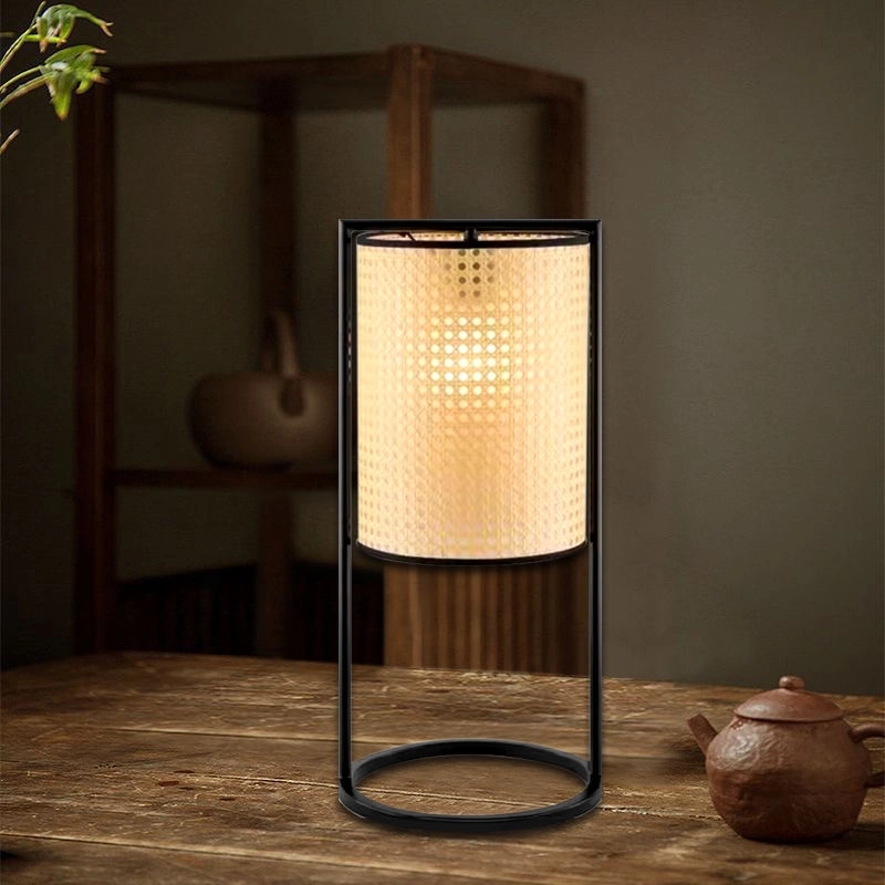 Hot Selling Induction LED Warm Desk Lamp Suitable for Bedroom Lighting and Decoration (5)